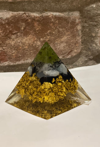 Orgonite Pyramid 5cm