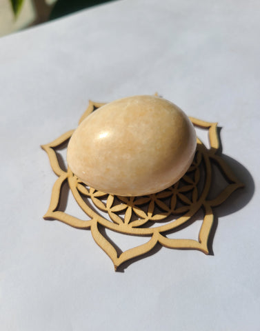 Yellow Aventurine (Egg Shape)